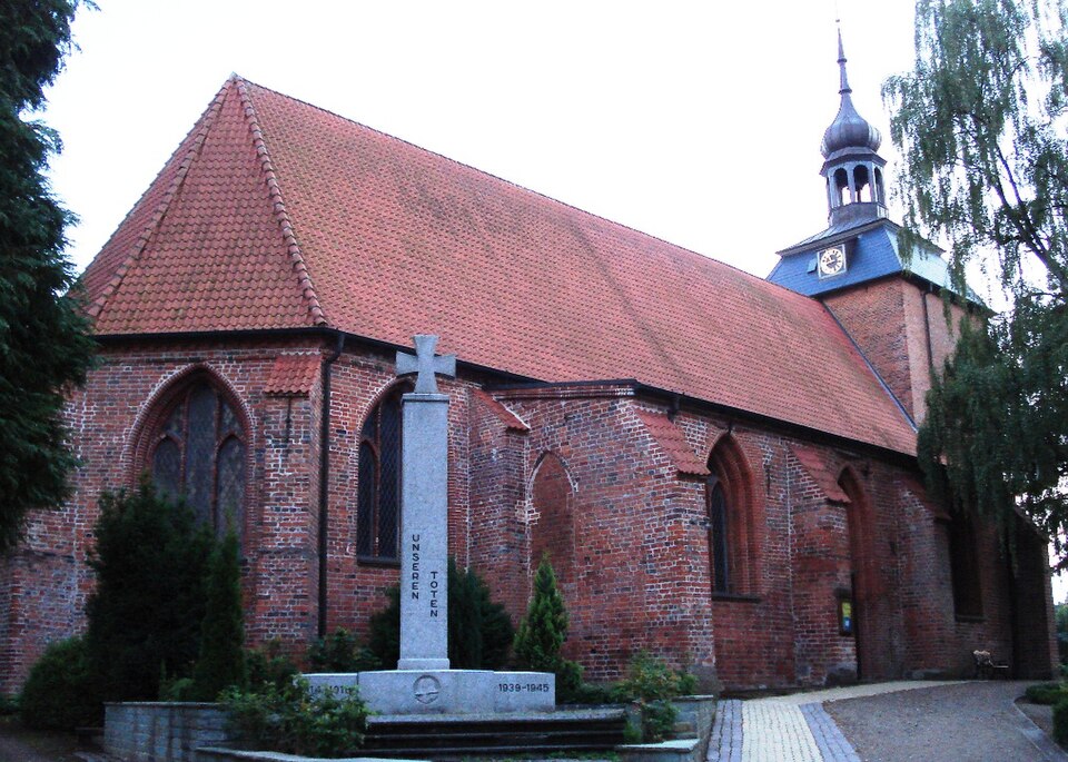 Fenster-Fachbetriebe in Ahrensbök: Marienkirche