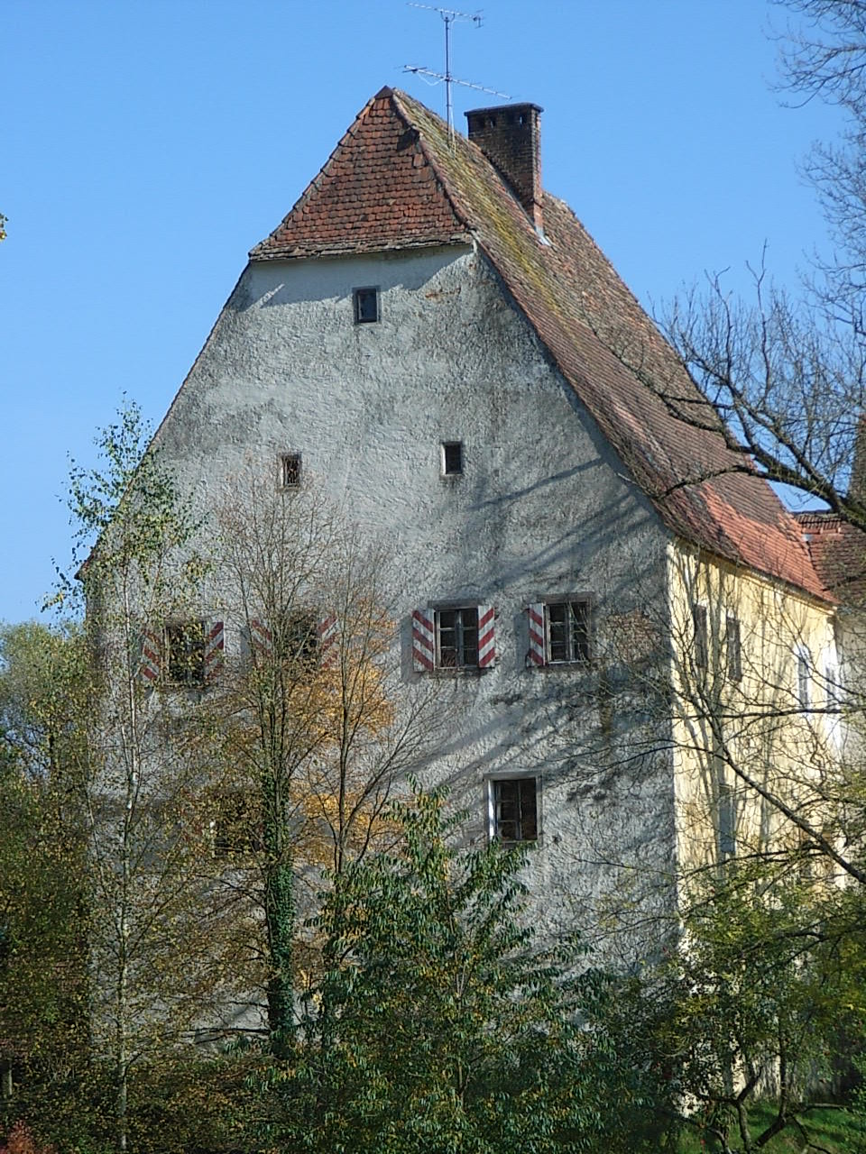 Schloss in Aicha vorm Wald – Fenster-Gurus vermittelt Fachbetriebe in Aicha vorm Wald