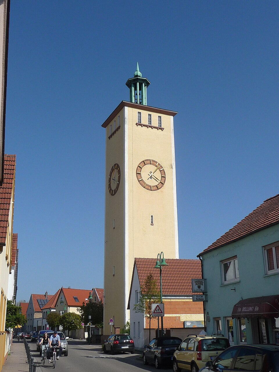 Fenster-Fachbetriebe in Altrip: Wasserturm