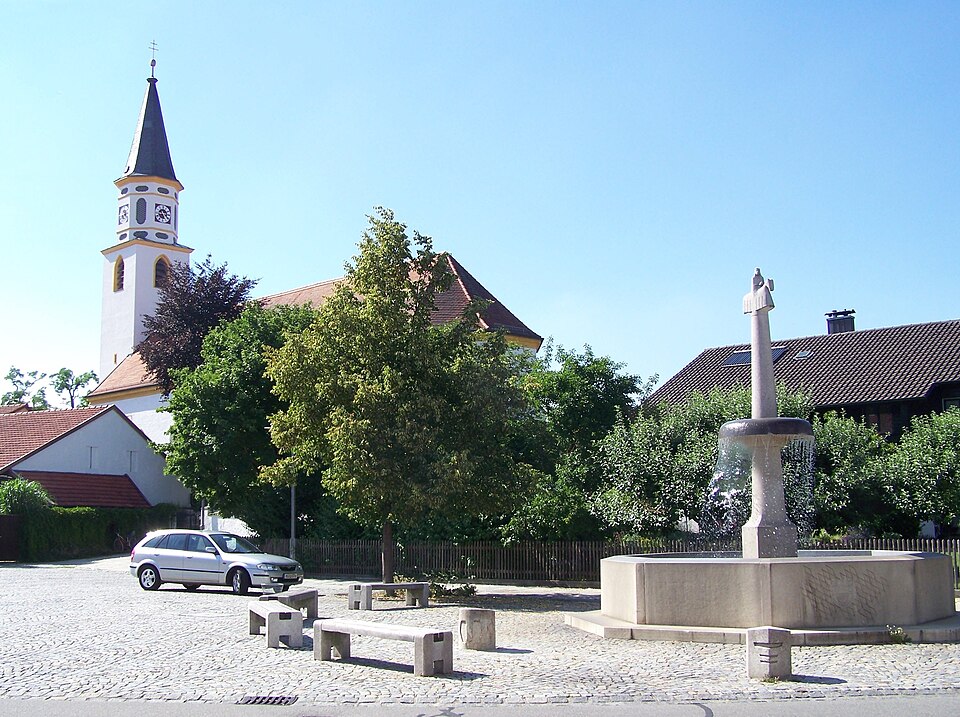 Fenster-Fachbetriebe in Ampfing: Kirchplatz