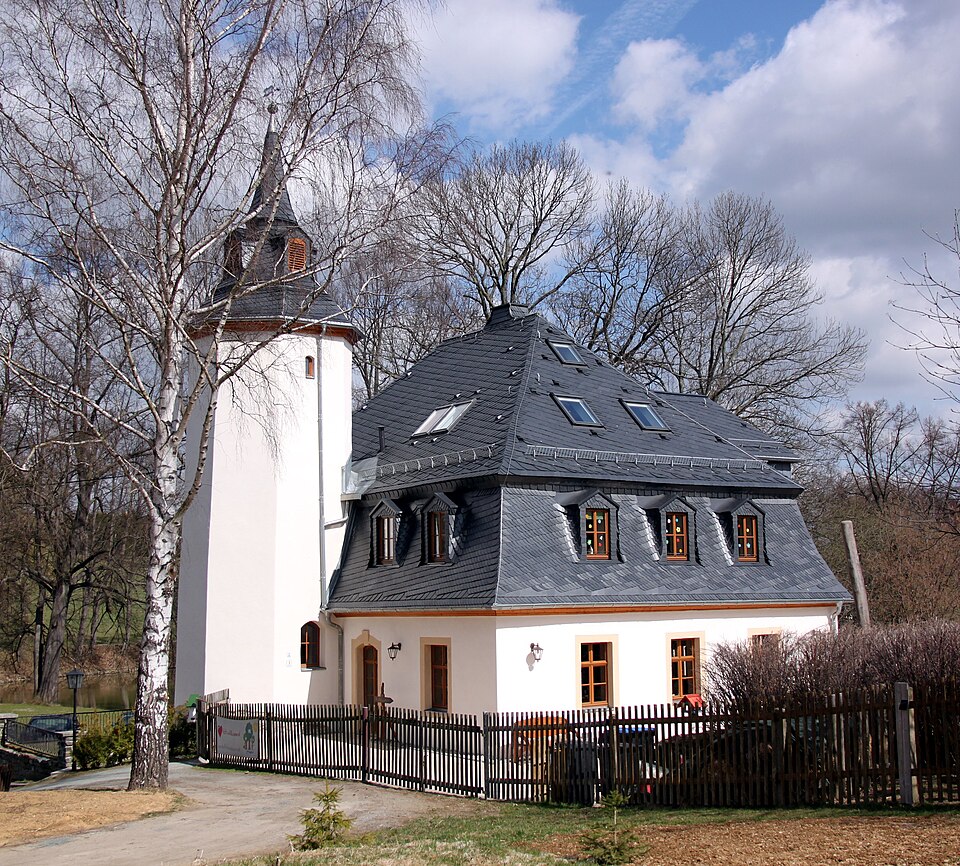 Fenster-Gurus in Amtsberg – Turmhaus (Foto: Miebner) Turmhaus in Amtsberg – Fenster-Gurus vermittelt Fachbetriebe in Amtsberg