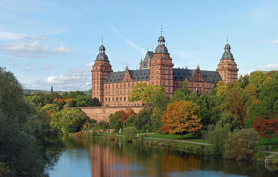 Fenster-Fachbetriebe in Aschaffenburg: Aschaffenburger Schloss