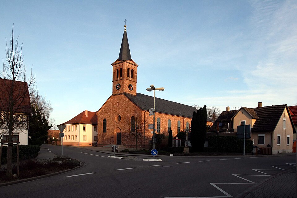 Kirche in Au am Rhein – Fenster-Gurus vermittelt Fachbetriebe in Au am Rhein