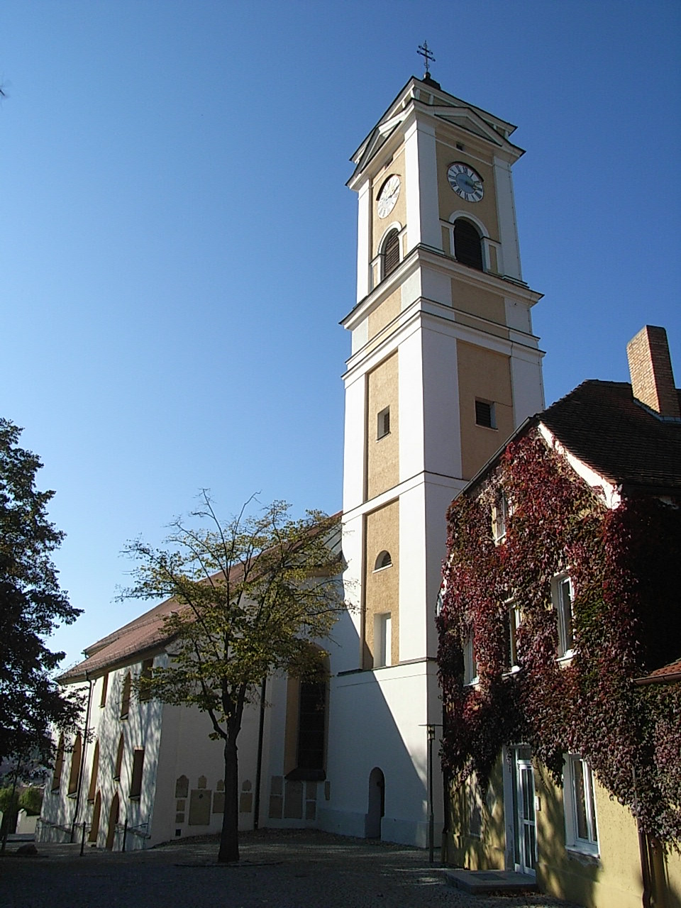 Fenster-Fachbetriebe in Bad Birnbach: Pfarrkirche