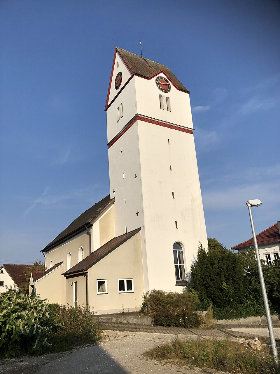 Petruskirche in Beimerstetten – Fenster-Gurus vermittelt Fachbetriebe in Beimerstetten