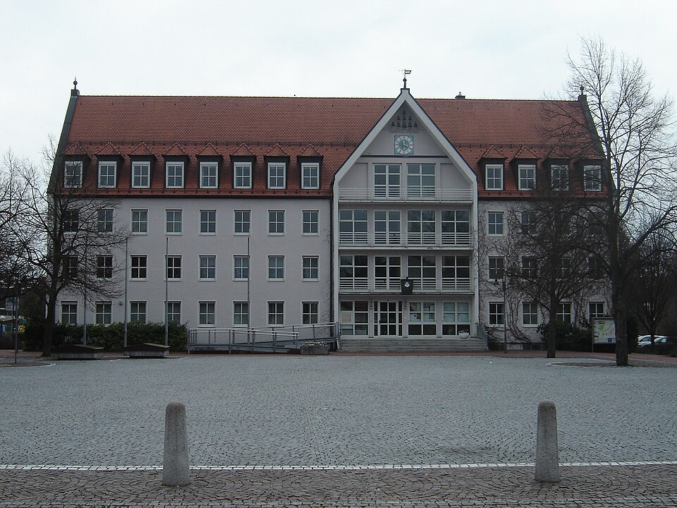 Fenster-Fachbetriebe in Bobingen: Rathaus
