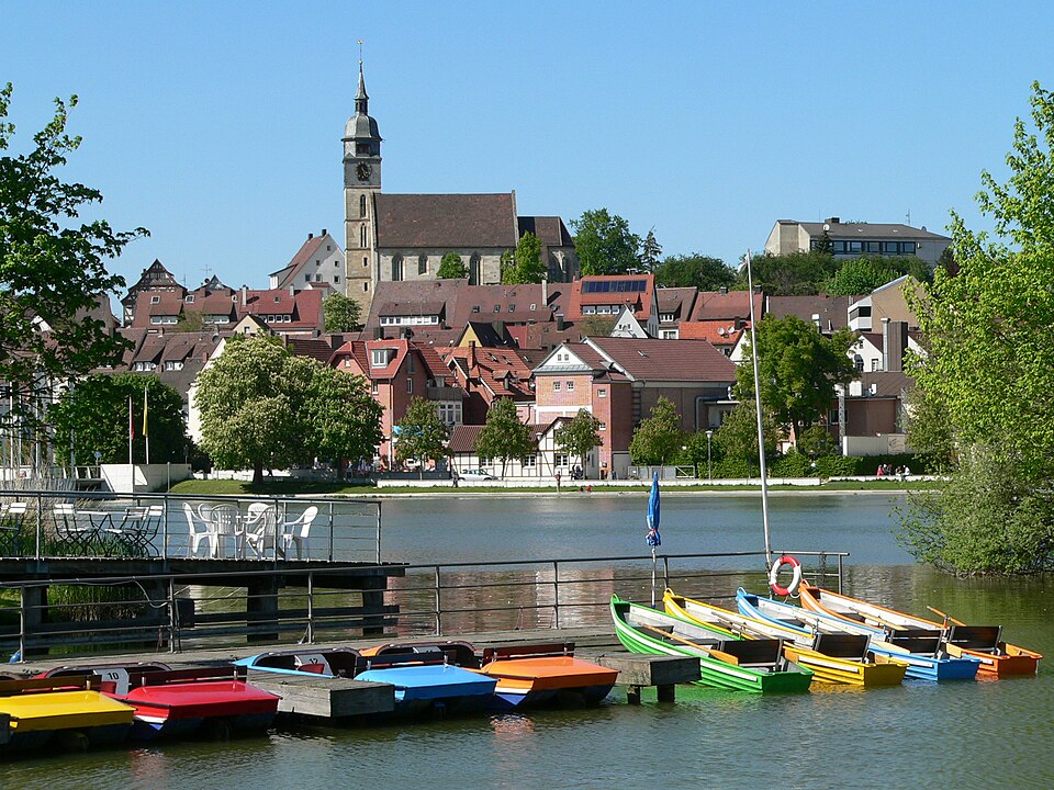 Fenster-Fachbetriebe in Böblingen: Oberer-see stadtkirche