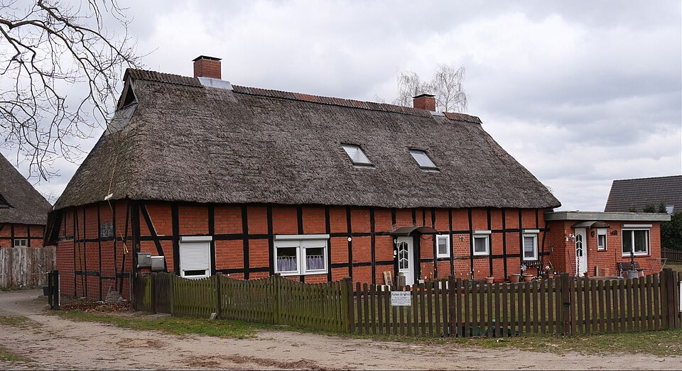 Fenster-Gurus in Brietlingen – Bundesstraße (Foto: Judith Ley) Bundesstraße in Brietlingen – Fenster-Gurus vermittelt Fachbetriebe in Brietlingen