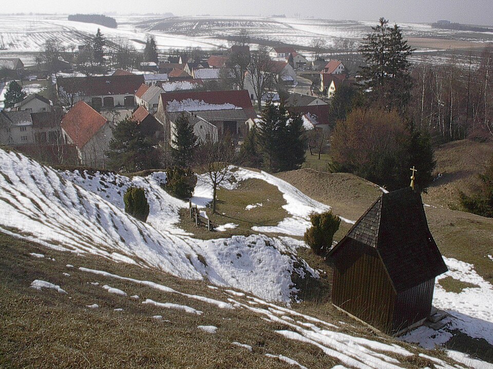 Fenster-Gurus in Burgheim – Ansicht von Burgheim (Foto: Ludwig-wagner) Fenster-Gurus in Burgheim – Ansicht von Burgheim