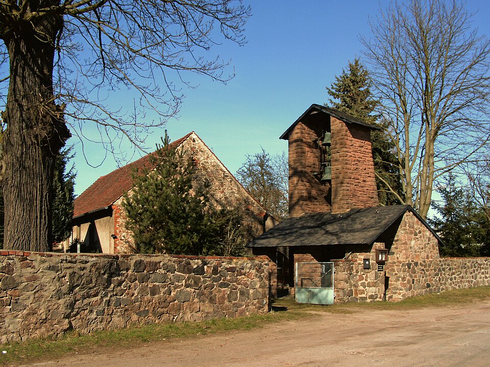 Kirche in Colbitz – Fenster-Gurus vermittelt Fachbetriebe in Colbitz