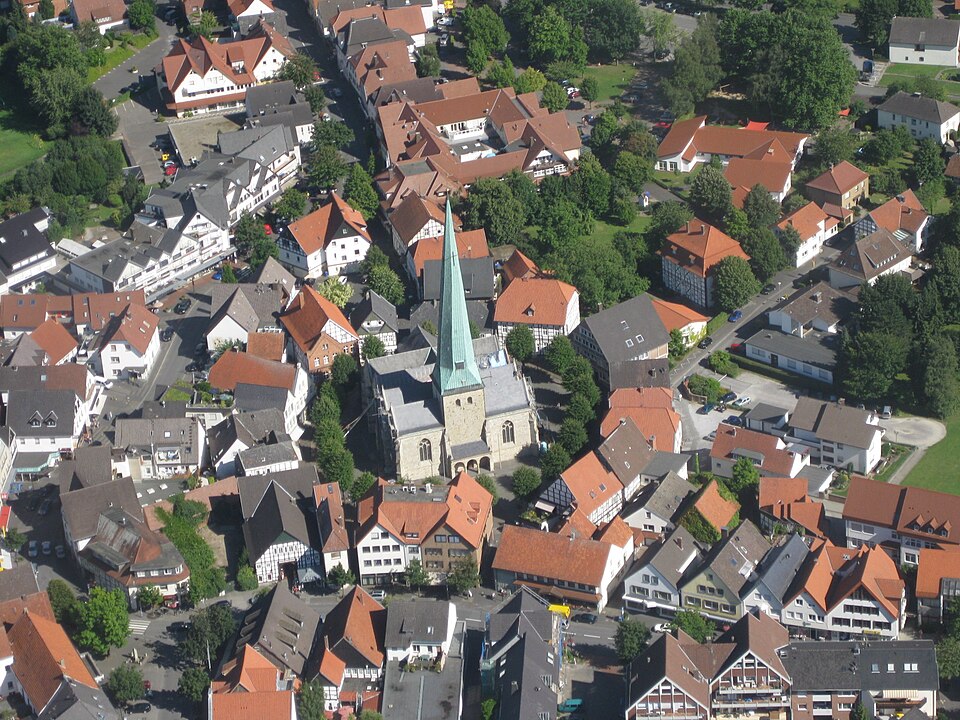 Fenster-Fachbetriebe in Delbrück: Luftbild – Foto: selbst Fenster-Fachbetriebe in Delbrück: Luftbild