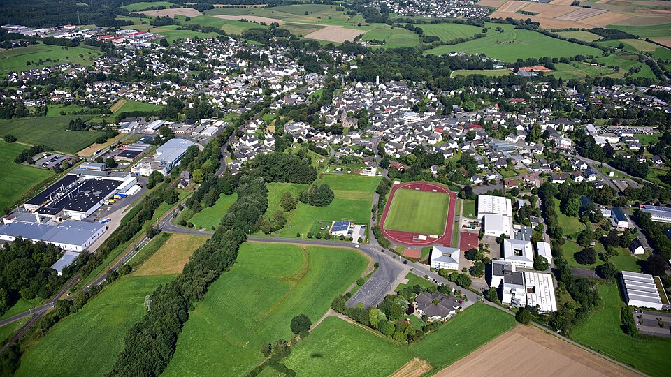 Fenster-Fachbetriebe in Dierdorf: Stadtansicht