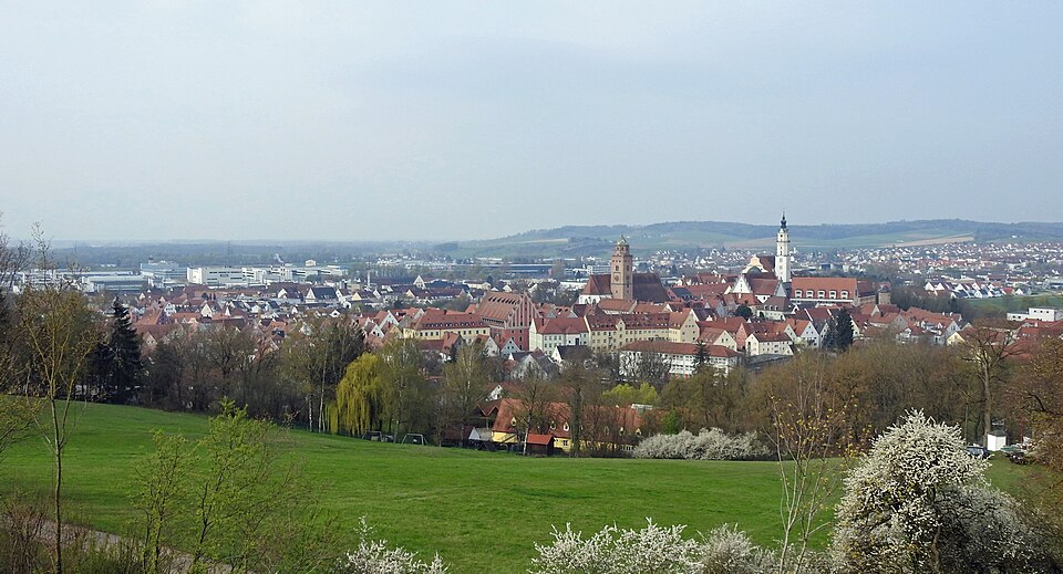 Fenster-Fachbetriebe in Donauwörth: Stadtansicht – Foto: Flodur63 Fenster-Fachbetriebe in Donauwörth: Stadtansicht