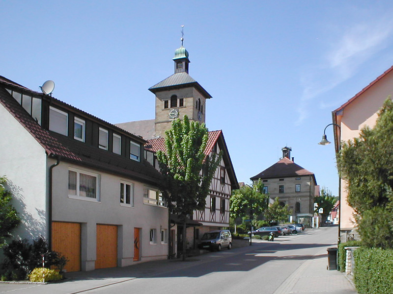 Fenster-Gurus in Eberstadt – Ansicht von Eberstadt (Foto: p.schmelzle) Fenster-Gurus in Eberstadt – Ansicht von Eberstadt