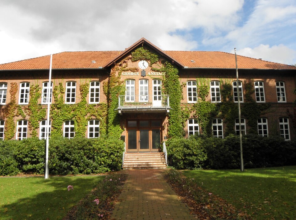 Fenster-Fachbetriebe in Ebstorf: Stadtansicht