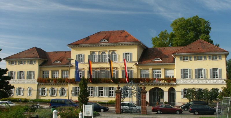 Fenster-Fachbetriebe in Edingen-Neckarhausen: Schloss