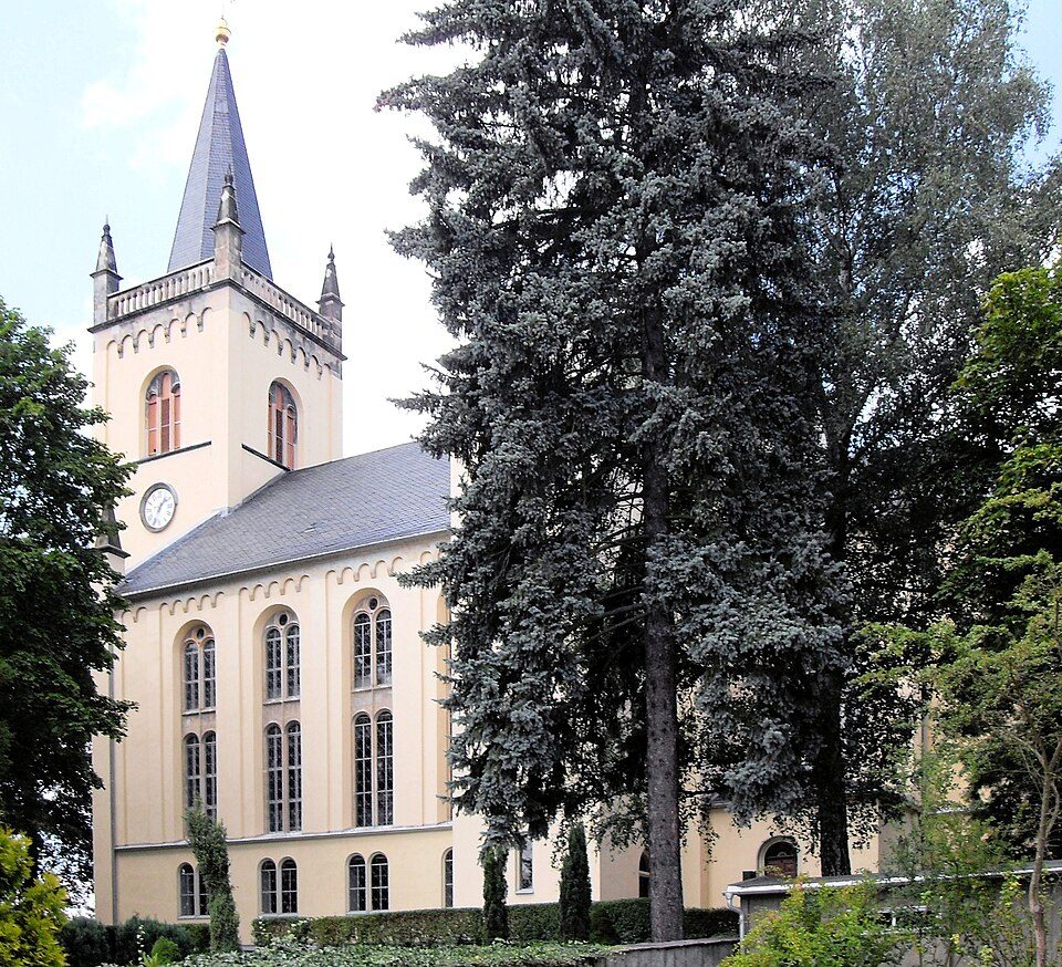 Fenster-Gurus in Eppendorf – Kirche (Foto: Rauenstein) Kirche in Eppendorf – Fenster-Gurus vermittelt Fachbetriebe in Eppendorf