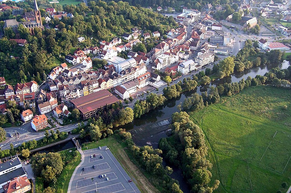 Fenster-Fachbetriebe in Frankenberg: Luftbild – Foto: KlausJungheim Fenster-Fachbetriebe in Frankenberg: Luftbild