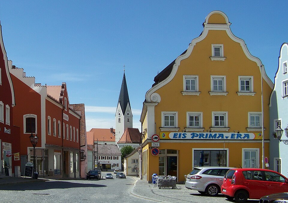 Fenster-Fachbetriebe in Geiselhöring: Stadtansicht – Foto: Elcom.stadler Fenster-Fachbetriebe in Geiselhöring: Stadtansicht