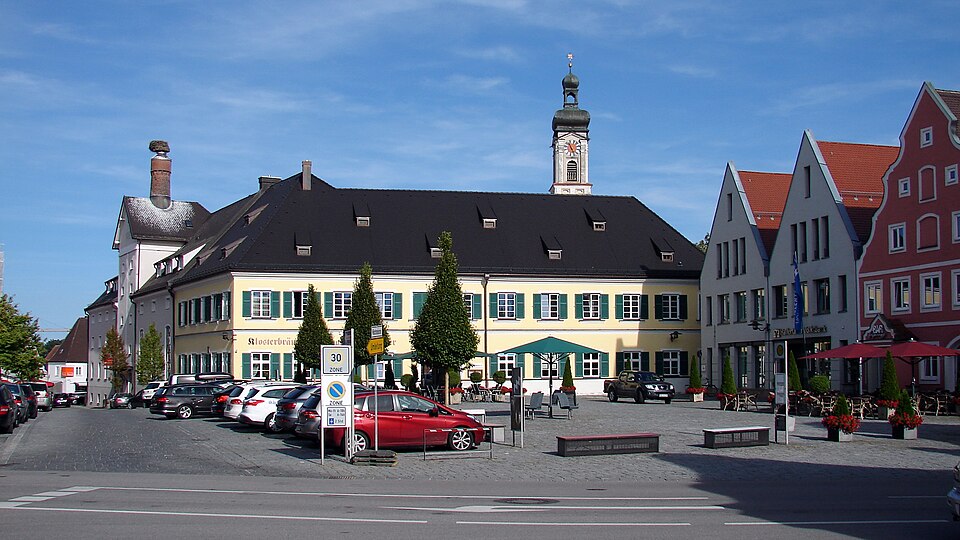 Fenster-Fachbetriebe in Geisenfeld: Stadtansicht – Foto: H. Helmlechner Fenster-Fachbetriebe in Geisenfeld: Stadtansicht
