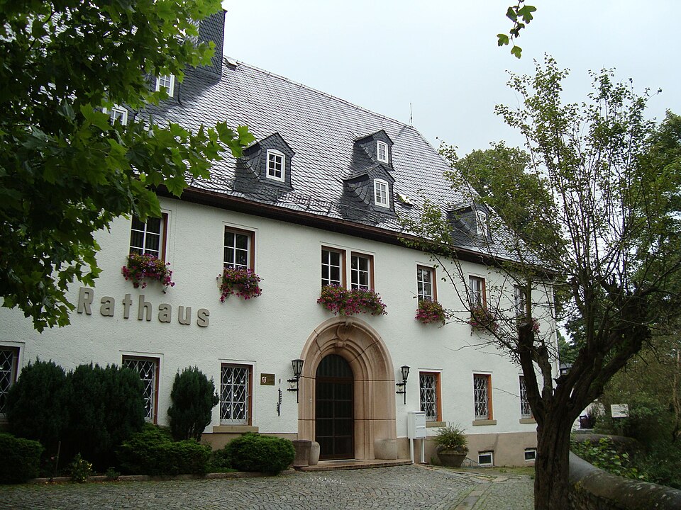 Rathaus in Gelenau/Erzgeb. – Fenster-Gurus vermittelt Fachbetriebe in Gelenau/Erzgeb.