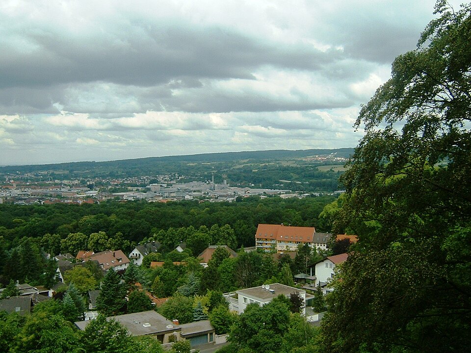 Fenster-Gurus in Glattbach – Ansicht von Glattbach (Foto: Peng 16:04, 2 June 2009) Fenster-Gurus in Glattbach – Ansicht von Glattbach
