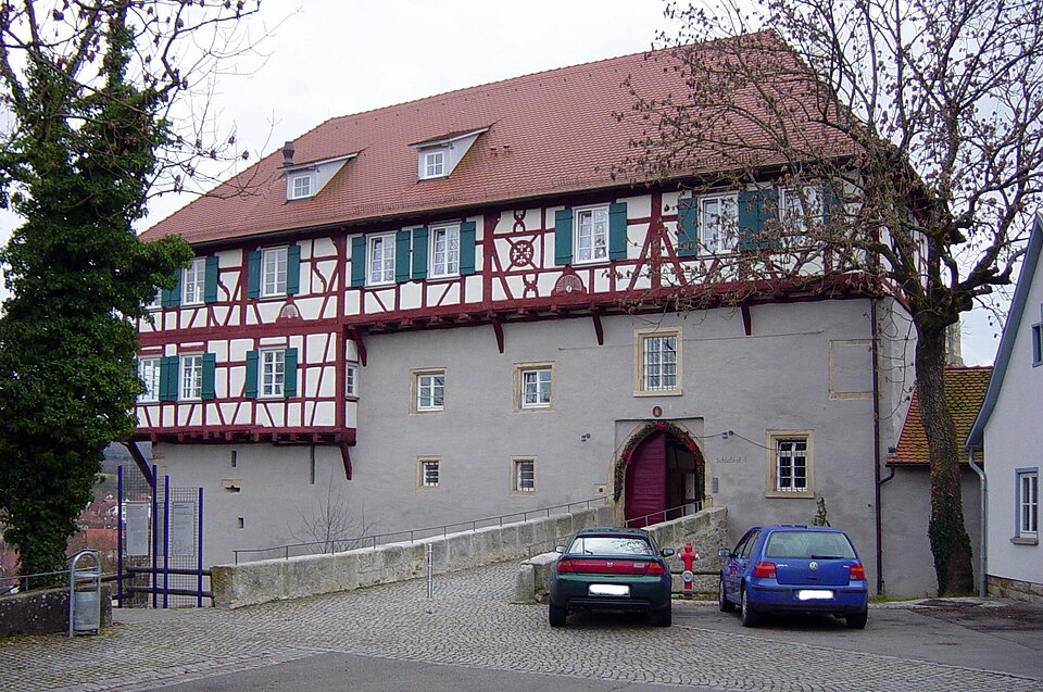 Fenster-Fachbetriebe in Gomaringen: Gomaringer Schloss – Foto: Weitbrecht Fenster-Fachbetriebe in Gomaringen: Gomaringer Schloss