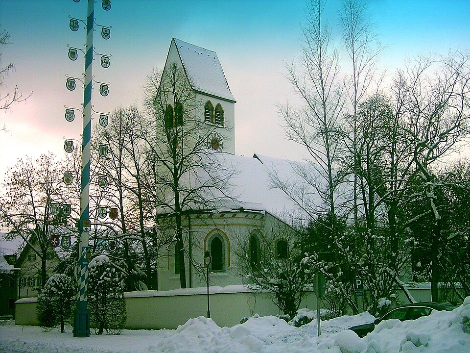 Fenster-Fachbetriebe in Gräfelfing: Alte Stephanuskirche – Foto: Wikimedia-Autor Fenster-Fachbetriebe in Gräfelfing: Alte Stephanuskirche