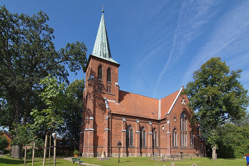 Friedenskirche in Groß Oesingen – Fenster-Gurus vermittelt Fachbetriebe in Groß Oesingen