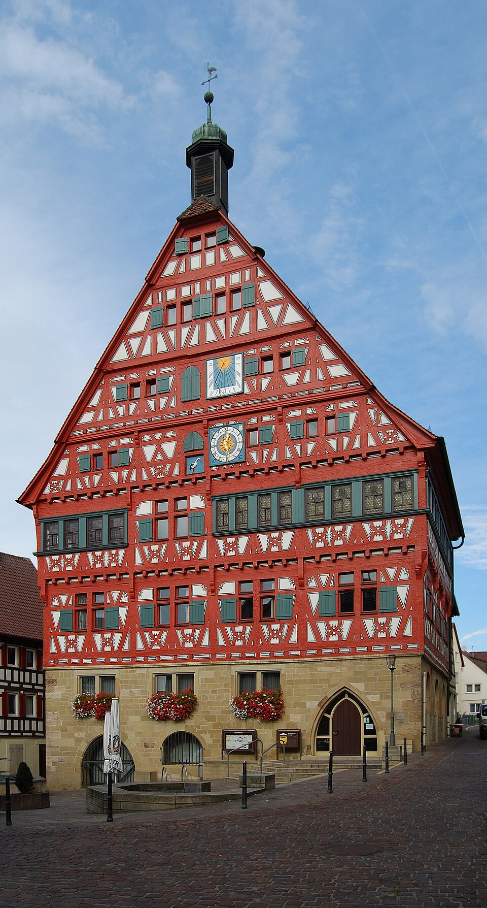 Fenster-Fachbetriebe in Großbottwar: Rathaus – Foto: Felix König Fenster-Fachbetriebe in Großbottwar: Rathaus