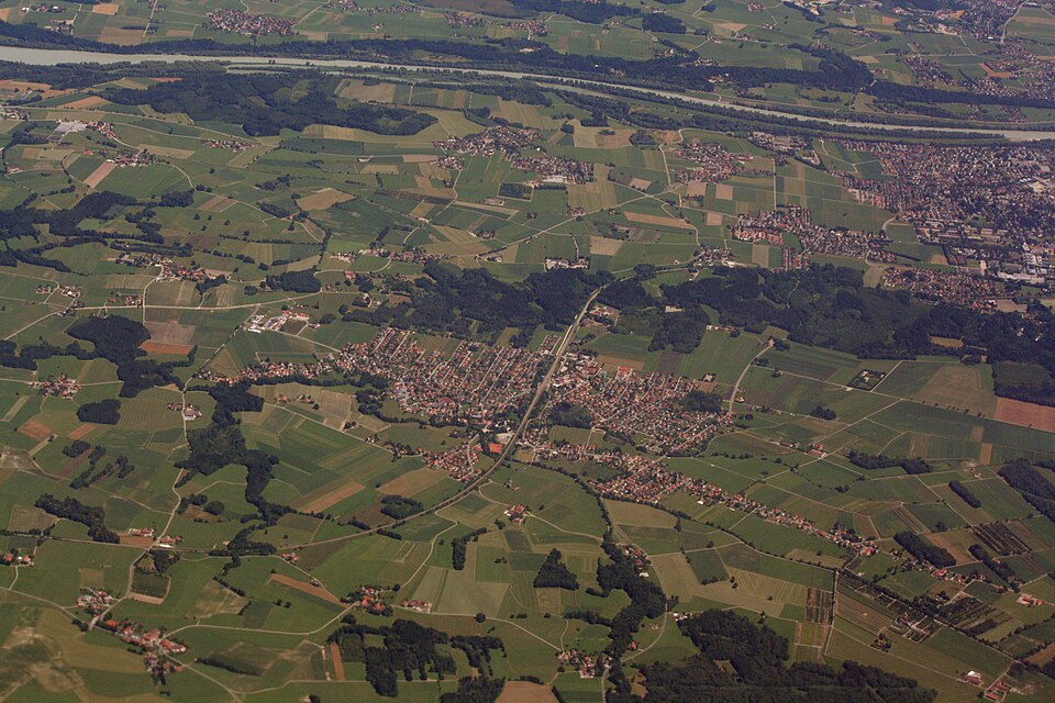 Fenster-Fachbetriebe in Großkarolinenfeld: Stadtansicht – Foto: X Fenster-Fachbetriebe in Großkarolinenfeld: Stadtansicht