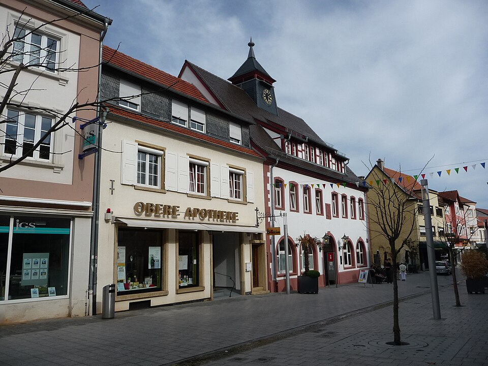 Fenster-Fachbetriebe in Grünstadt: Fussgaengerzone