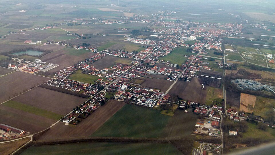 Fenster-Fachbetriebe in Hallbergmoos: Stadtansicht