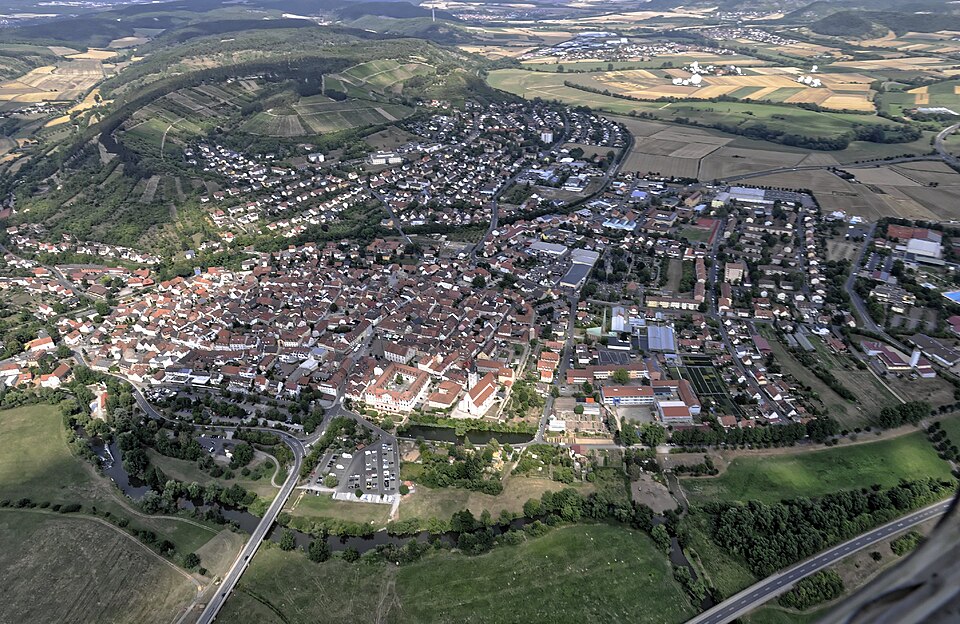 Fenster-Fachbetriebe in Hammelburg: Stadtansicht