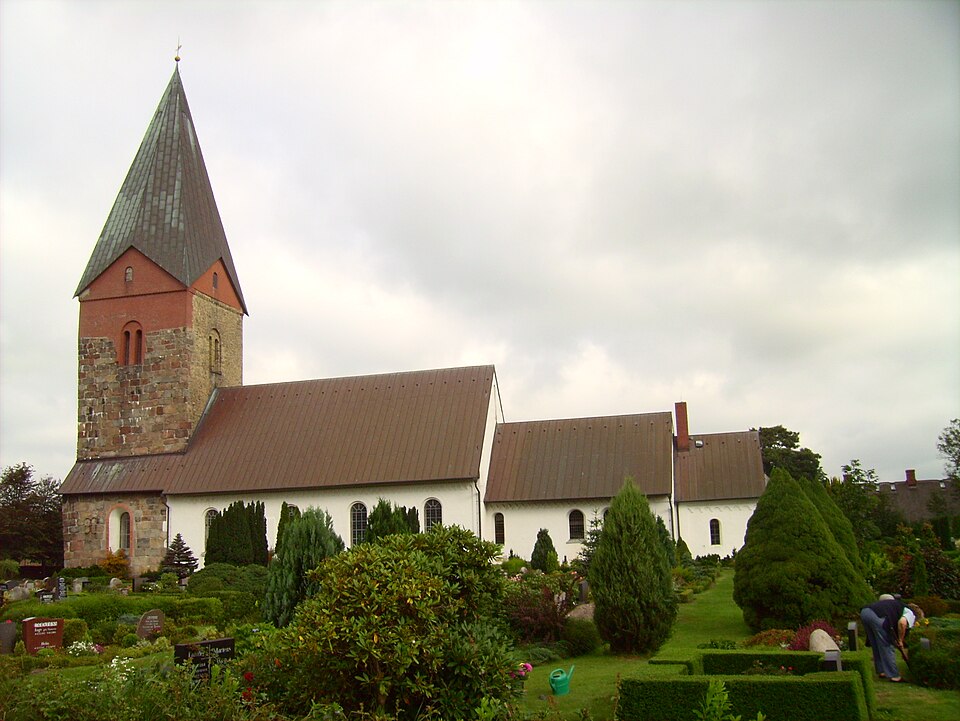 Kirche in Hattstedt – Fenster-Gurus vermittelt Fachbetriebe in Hattstedt
