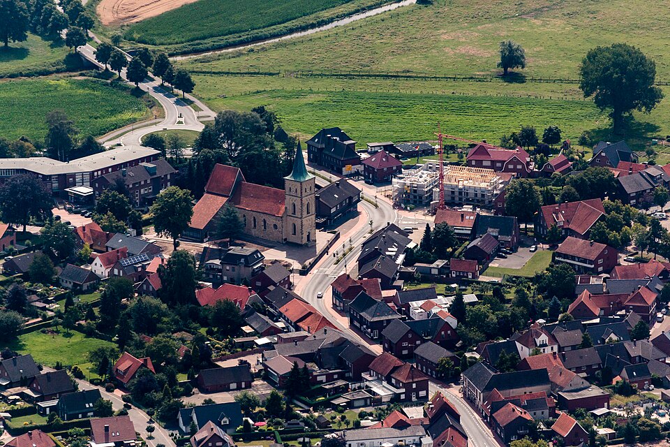 Fenster-Fachbetriebe in Heek: St.-Ludgerus-Kirche