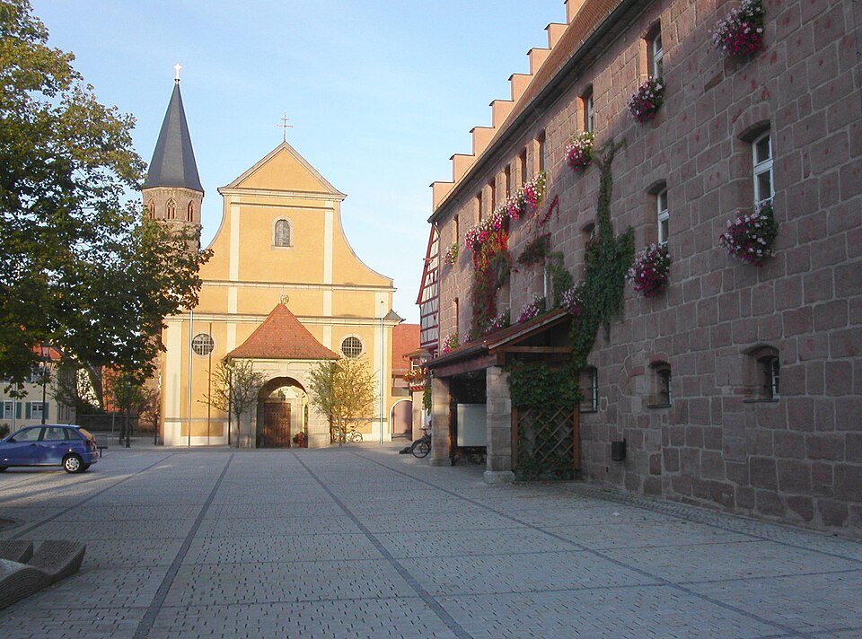 Fenster-Fachbetriebe in Heideck: Marktplatz – Foto: BKLuis Fenster-Fachbetriebe in Heideck: Marktplatz