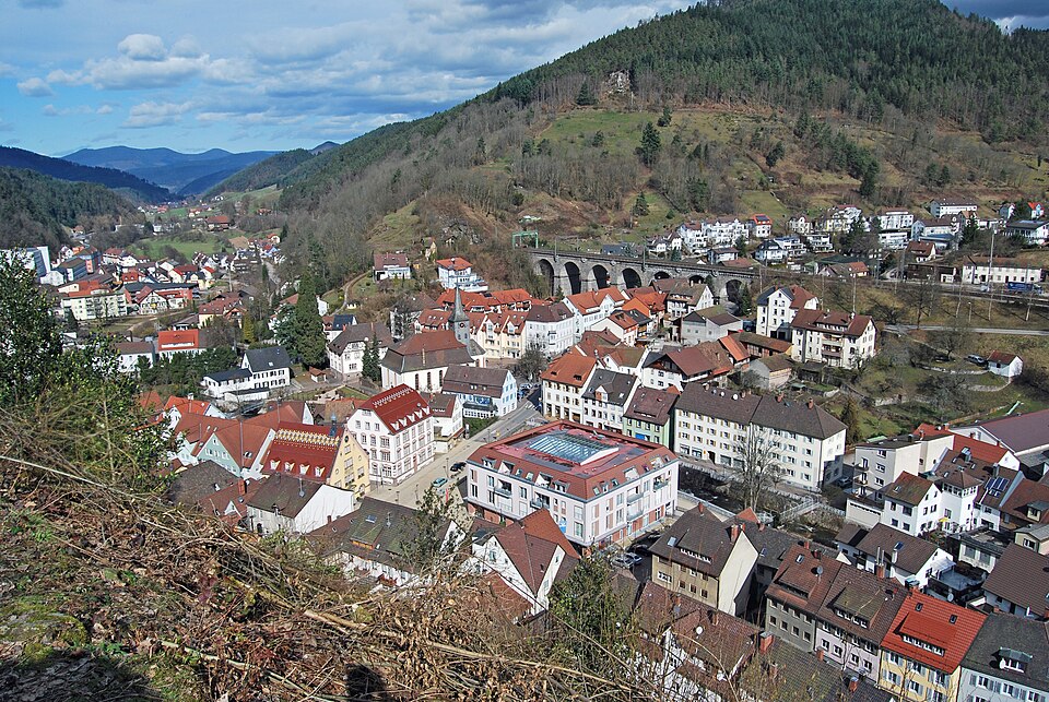 Panorama in Hornberg – Fenster-Gurus vermittelt Fachbetriebe in Hornberg
