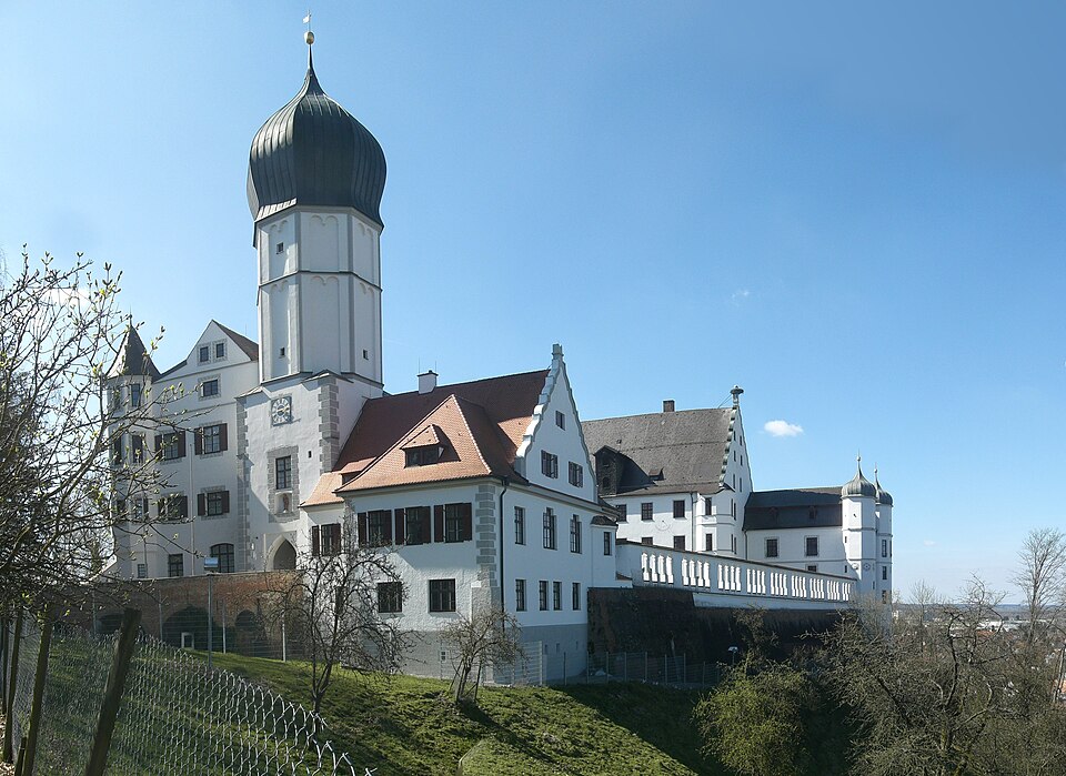 Fenster-Fachbetriebe in Illertissen: Voehlinschloss