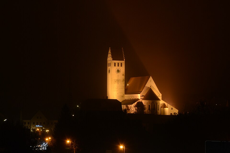 Basilika in Ilmmünster – Fenster-Gurus vermittelt Fachbetriebe in Ilmmünster