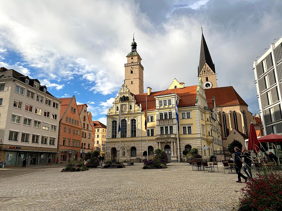 Fenster-Fachbetriebe in Ingolstadt: GER Rathausplatz – Foto: wuppertaler Fenster-Fachbetriebe in Ingolstadt: GER Rathausplatz