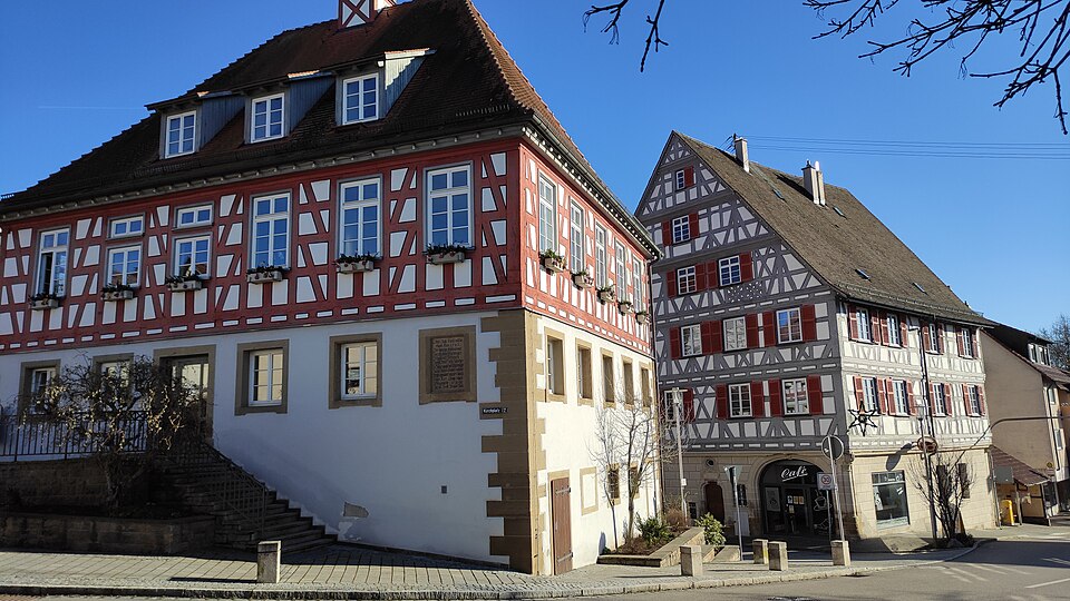 Hauptstrasse in Kirchberg an der Murr – Fenster-Gurus vermittelt Fachbetriebe in Kirchberg an der Murr