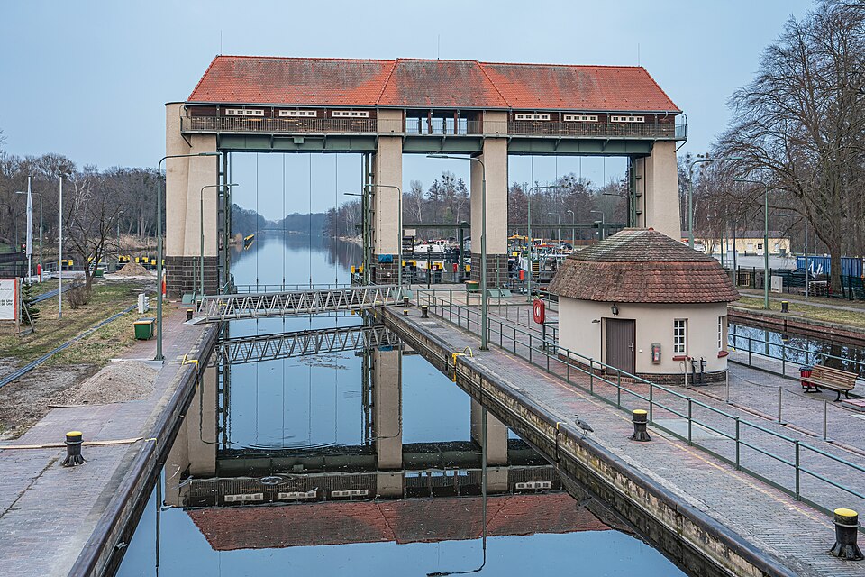 Fenster-Fachbetriebe in Kleinmachnow: Stadtansicht