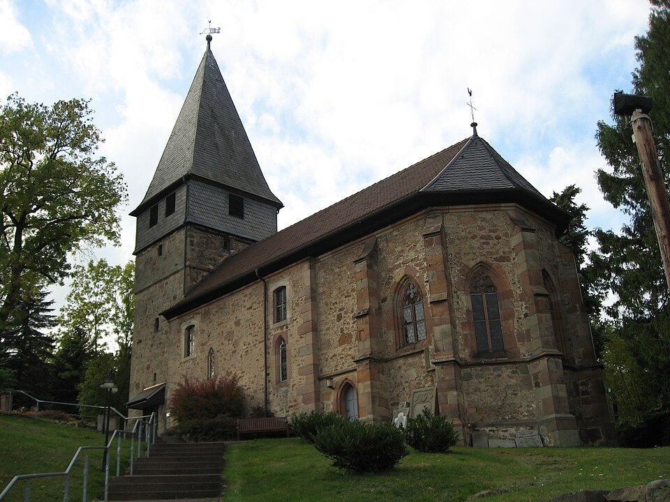 Fenster-Gurus in Knüllwald – Ansicht von Knüllwald (Foto: Paulus Aehrer) Fenster-Gurus in Knüllwald – Ansicht von Knüllwald