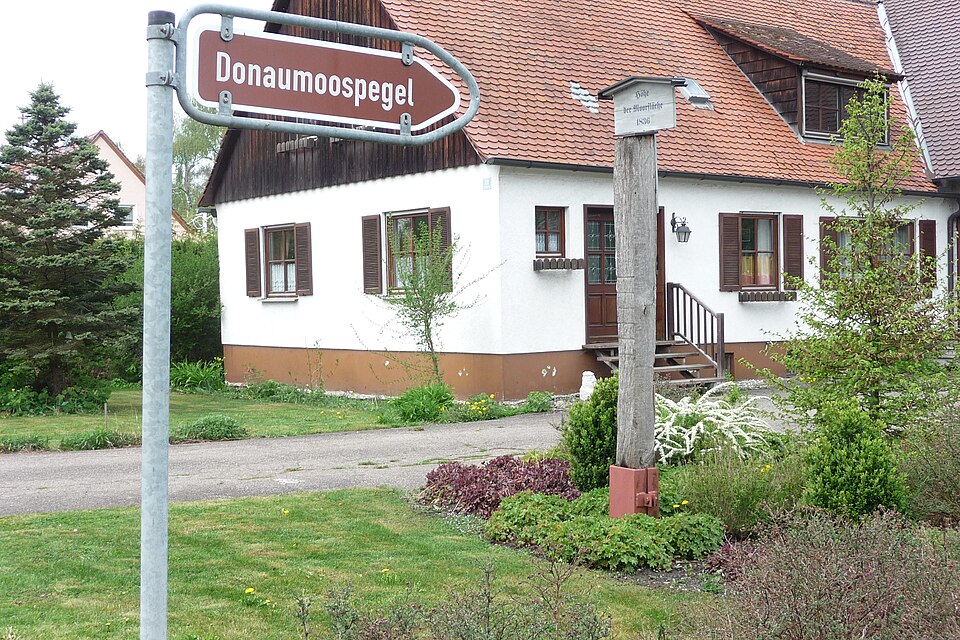 Fenster-Gurus in Königsmoos – Ansicht von Königsmoos (Foto: Ludwig-wagner) Fenster-Gurus in Königsmoos – Ansicht von Königsmoos