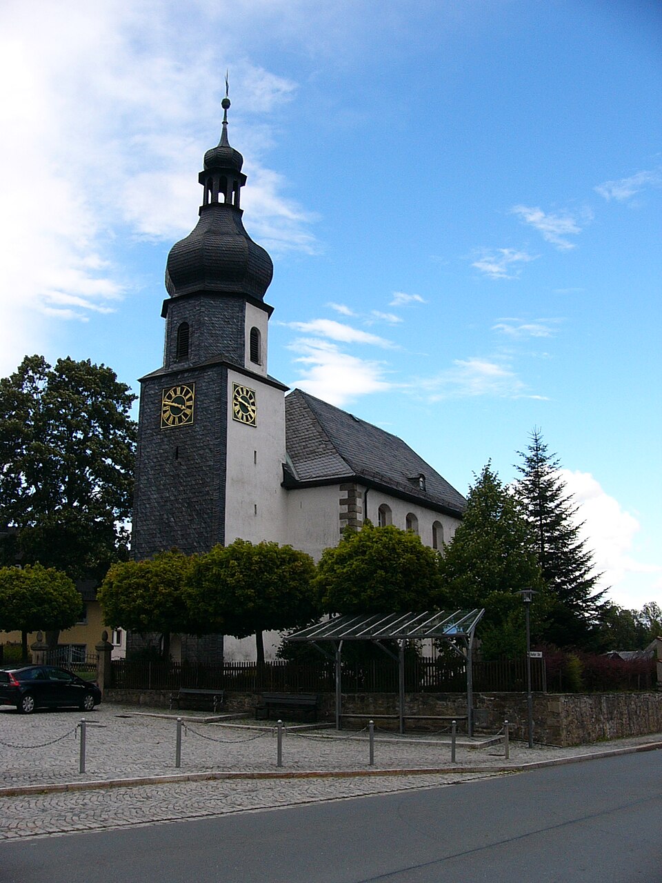 Kirche in Konradsreuth – Fenster-Gurus vermittelt Fachbetriebe in Konradsreuth
