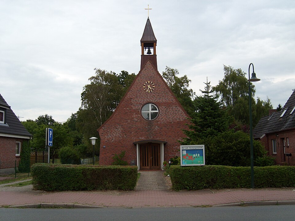 Kirche in Kremperheide – Fenster-Gurus vermittelt Fachbetriebe in Kremperheide