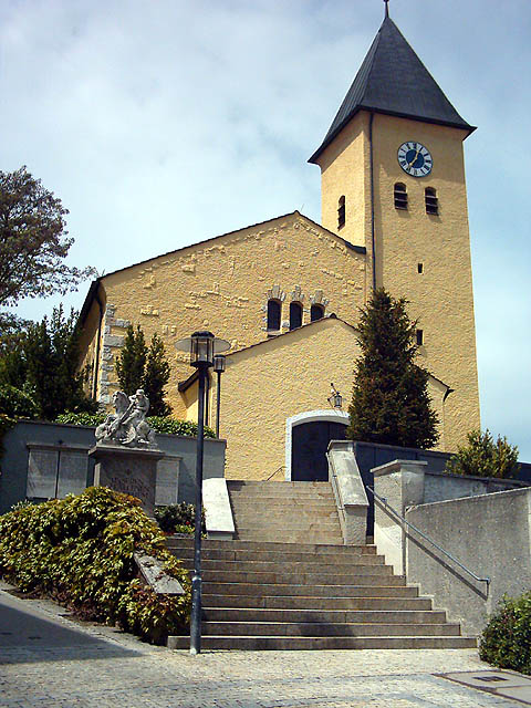 Fenster-Fachbetriebe in Lappersdorf: Pfarrkirche