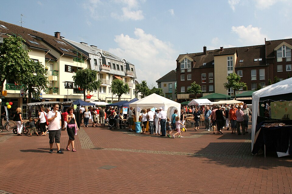 Fenster-Fachbetriebe in Leichlingen (Rheinland): Entenrennen, Marktplatz