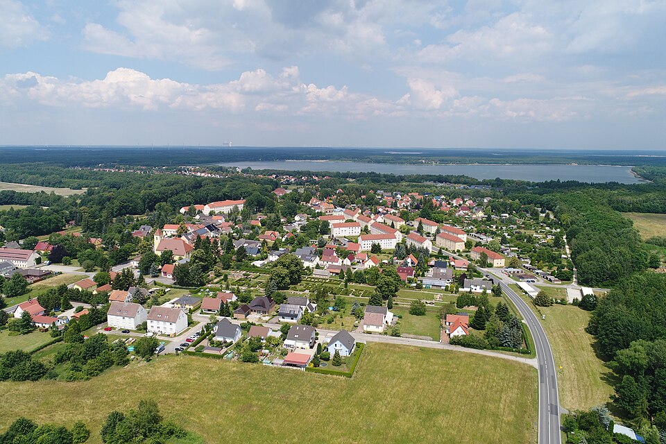 Fenster-Gurus in Lohsa / Łaz – Ansicht von Lohsa / Łaz
